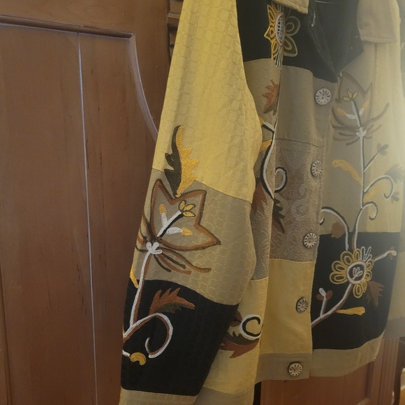 Woman's Embroidered Indigo Moon Boho Chic Jacket Size Medium - Picture 4 of 11